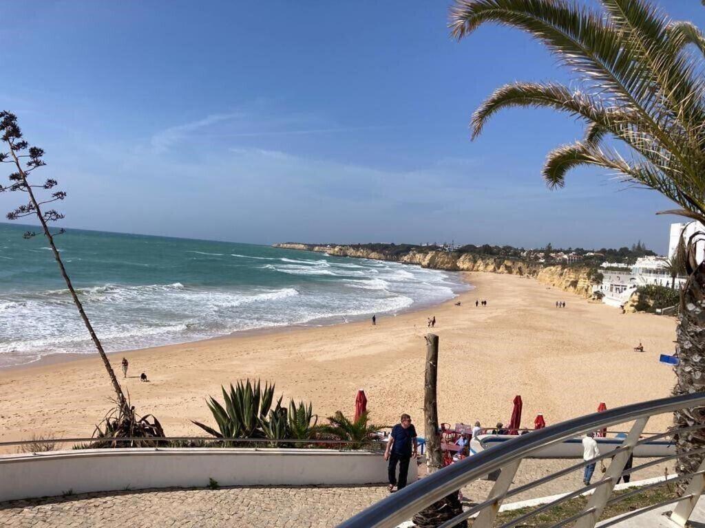 Armação de Pêra Luxury Two Br Pool View Beach Side Apartment At Algarve'S Longest Beach מראה חיצוני תמונה